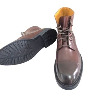 New! Magnanni Polar Cap Toe Brown Leather Boots.... Size 10.5